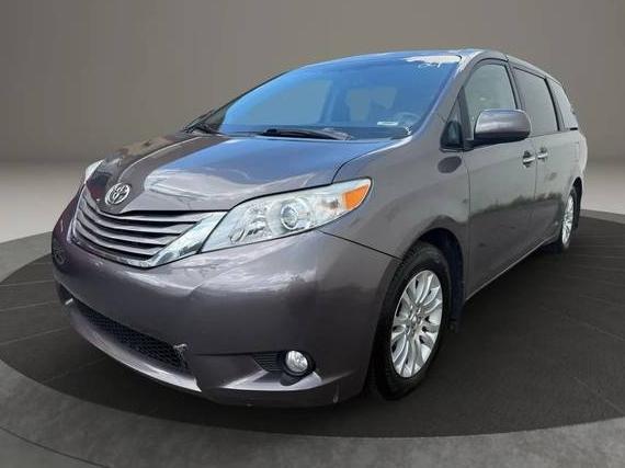 TOYOTA SIENNA 2017 5TDYZ3DC9HS781821 image