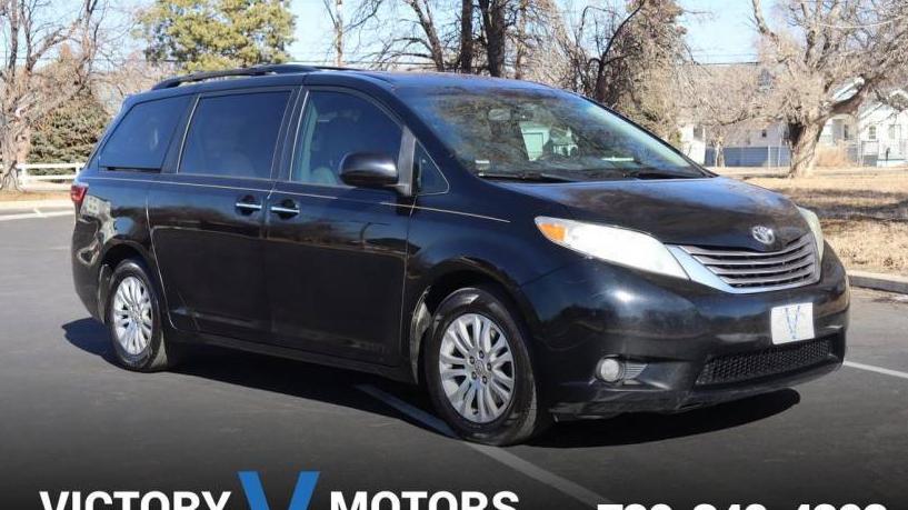 TOYOTA SIENNA 2017 5TDYZ3DC2HS793664 image