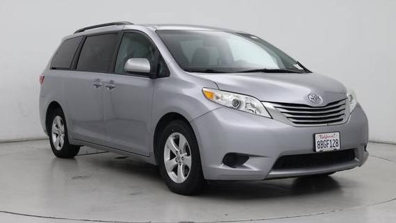 TOYOTA SIENNA 2017 5TDKZ3DC9HS900148 image