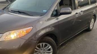 TOYOTA SIENNA 2017 5TDYZ3DC9HS859000 image