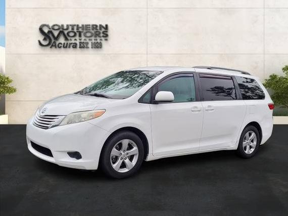 TOYOTA SIENNA 2017 5TDKZ3DC6HS845271 image TOYOTA SIENNA 2017 5TDKZ3DC6HS845271 image