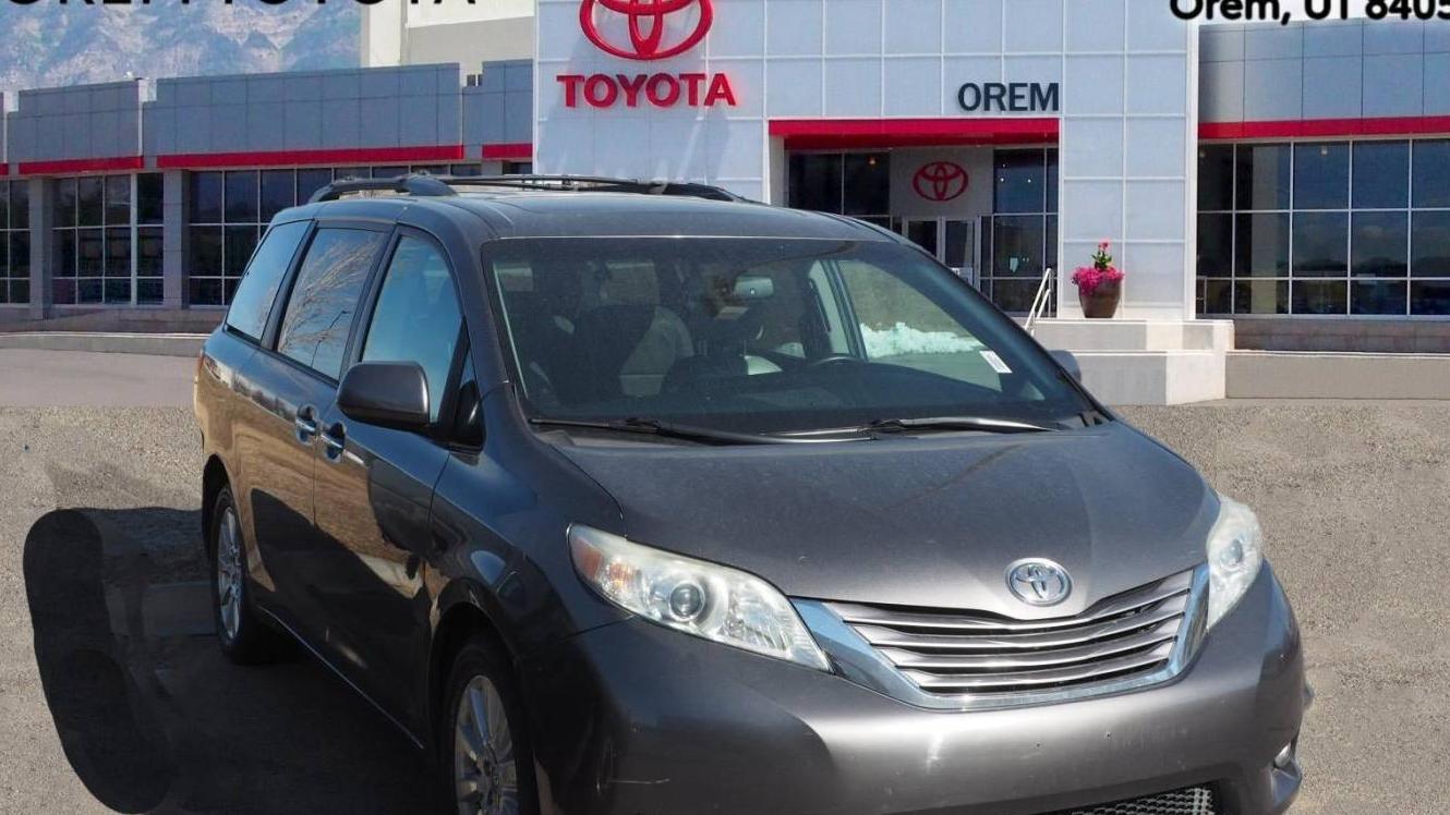 TOYOTA SIENNA 2017 5TDDZ3DC7HS180017 image