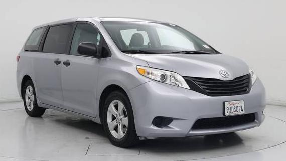 TOYOTA SIENNA 2017 5TDZZ3DC1HS794731 image