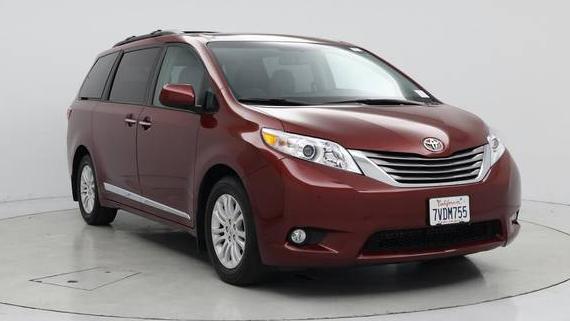 TOYOTA SIENNA 2017 5TDYZ3DC4HS773271 image