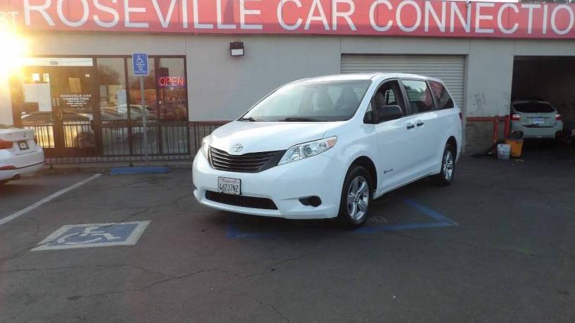 TOYOTA SIENNA 2017 5TDZZ3DC6HS850470 image