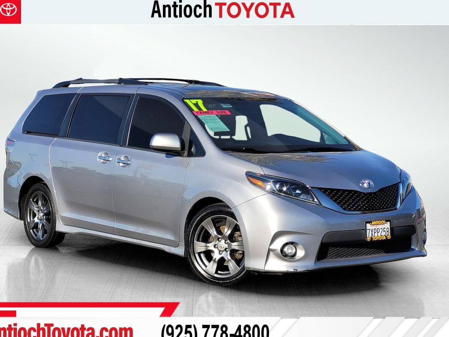 TOYOTA SIENNA 2017 5TDXZ3DC7HS800829 image