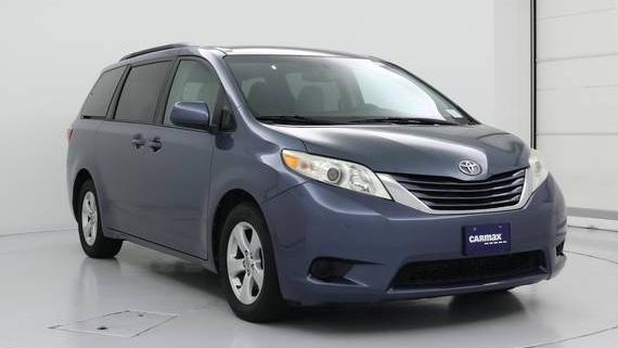 TOYOTA SIENNA 2017 5TDKZ3DCXHS879830 image