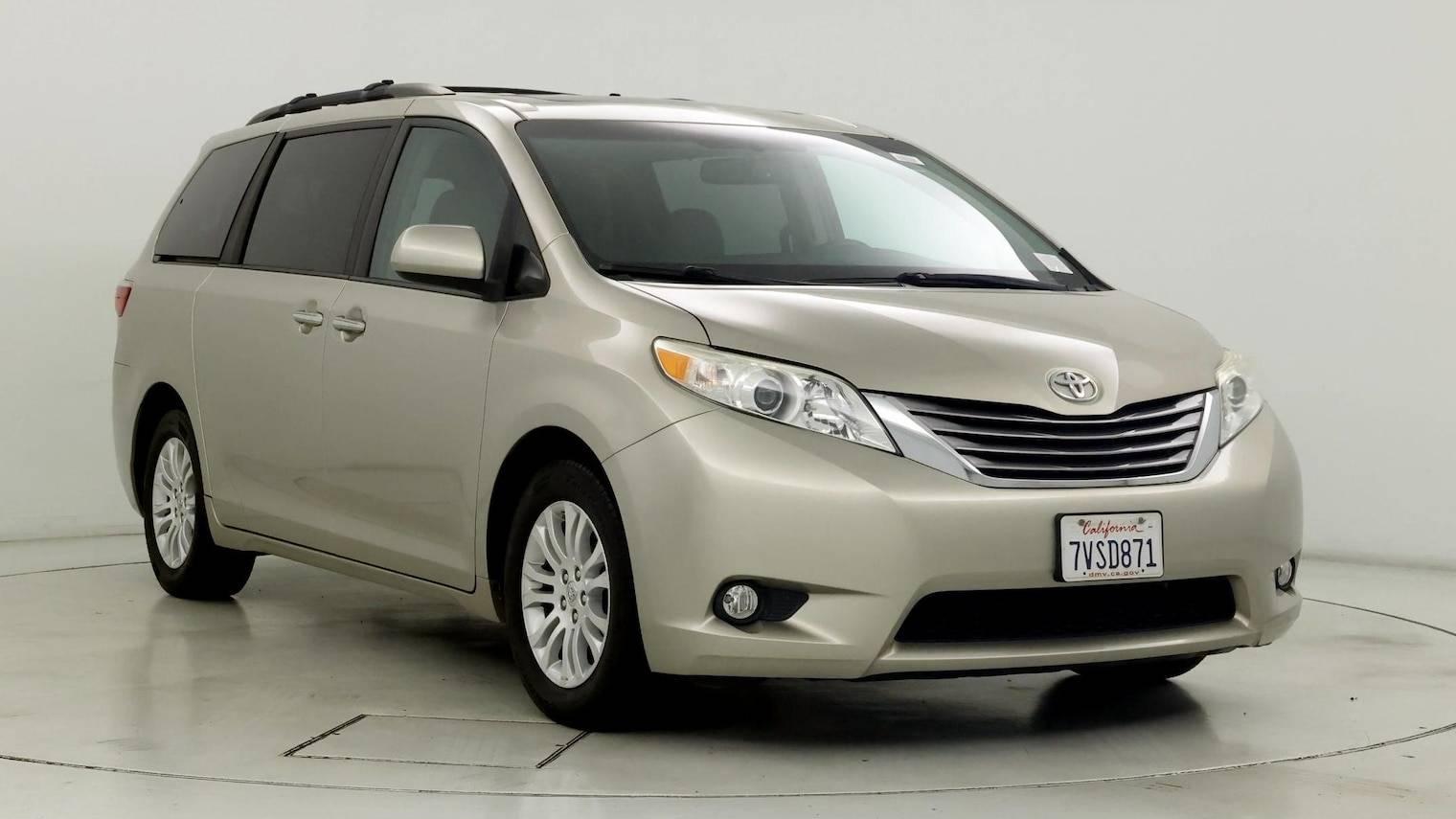 TOYOTA SIENNA 2017 5TDYZ3DCXHS786588 image