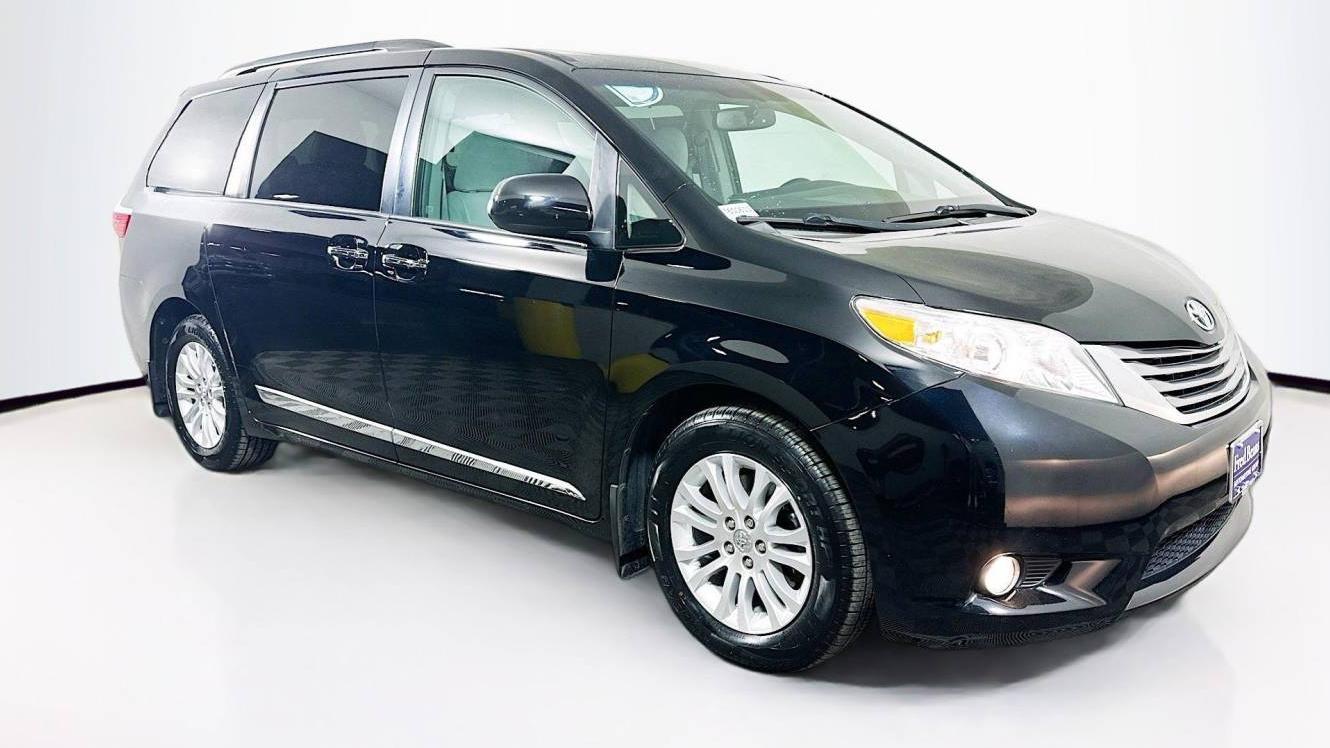 TOYOTA SIENNA 2017 5TDYZ3DC9HS812338 image