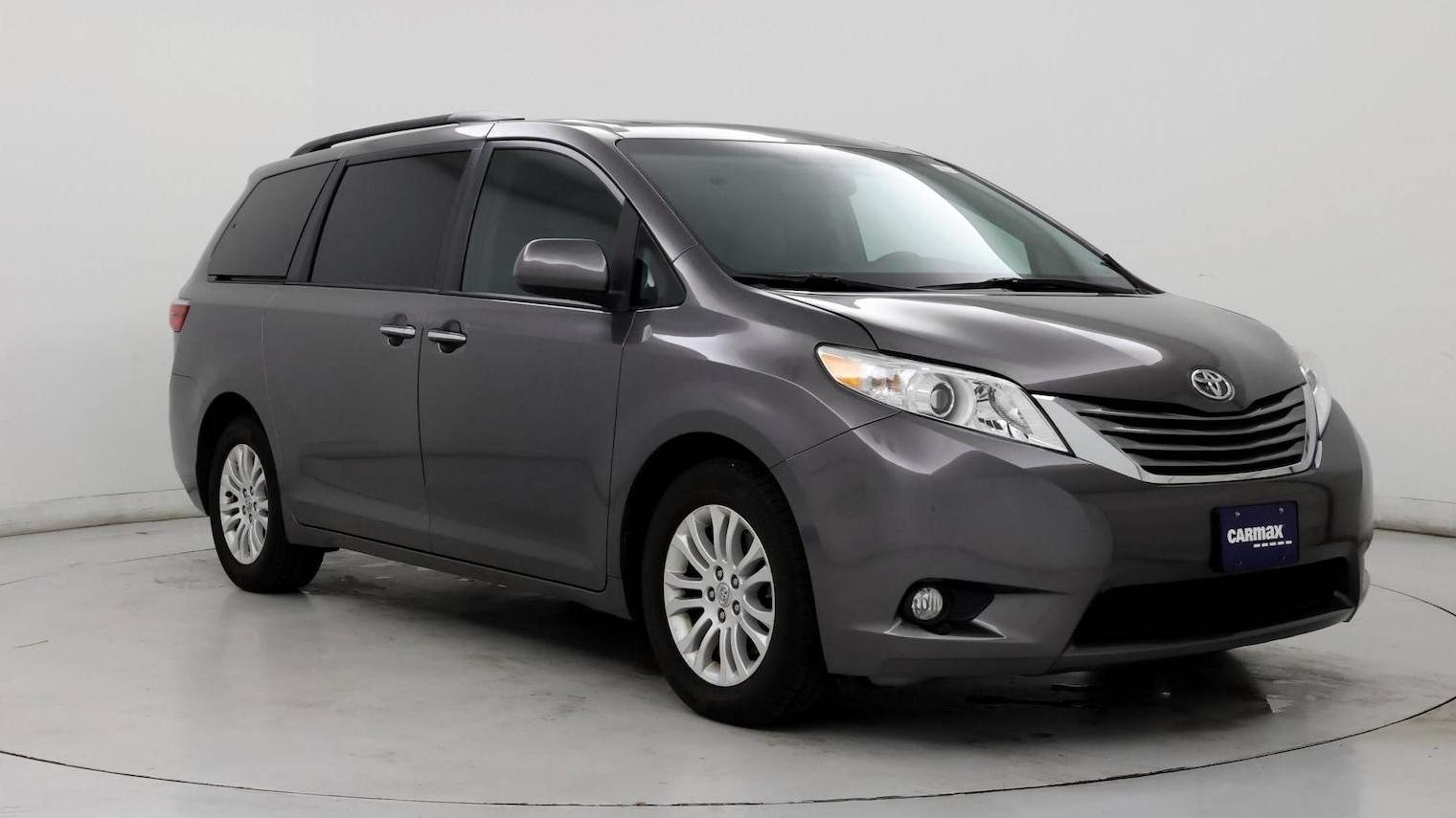 TOYOTA SIENNA 2017 5TDYZ3DC3HS888847 image