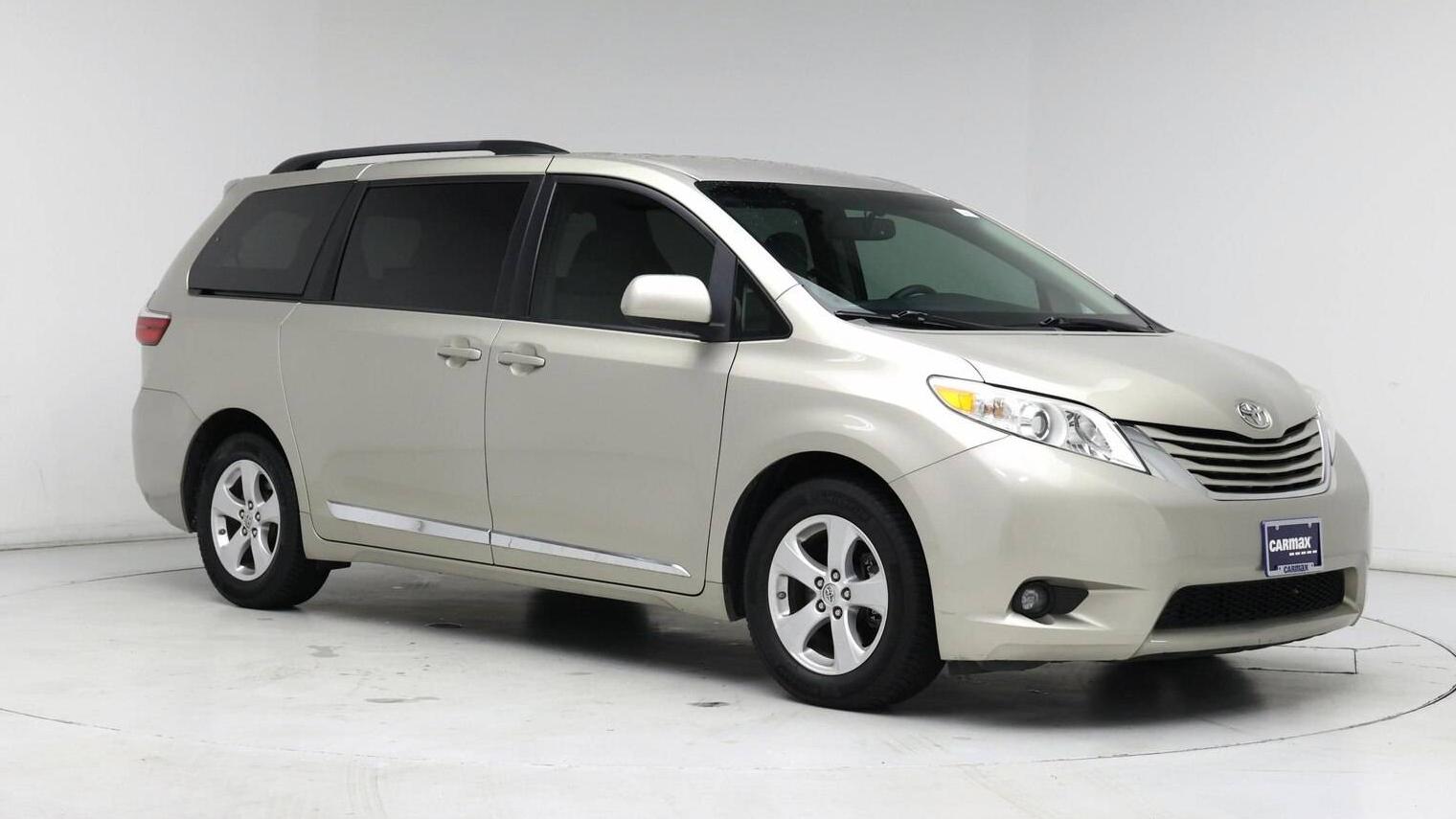 TOYOTA SIENNA 2017 5TDKZ3DC0HS867542 image