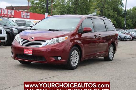 TOYOTA SIENNA 2017 5TDYZ3DC2HS864359 image