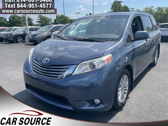 TOYOTA SIENNA 2017 5TDYZ3DC2HS817249 image