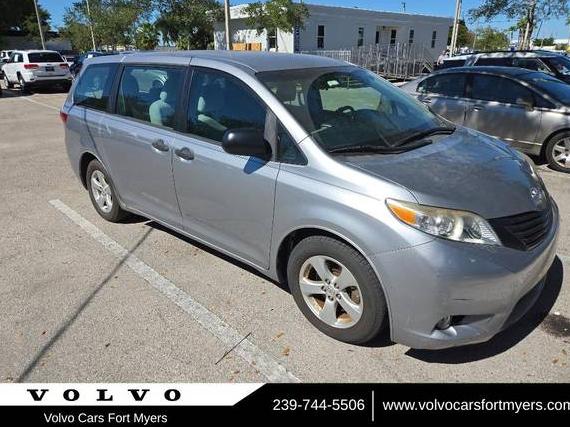 TOYOTA SIENNA 2017 5TDZZ3DC9HS803305 image TOYOTA SIENNA 2017 5TDZZ3DC9HS803305 image