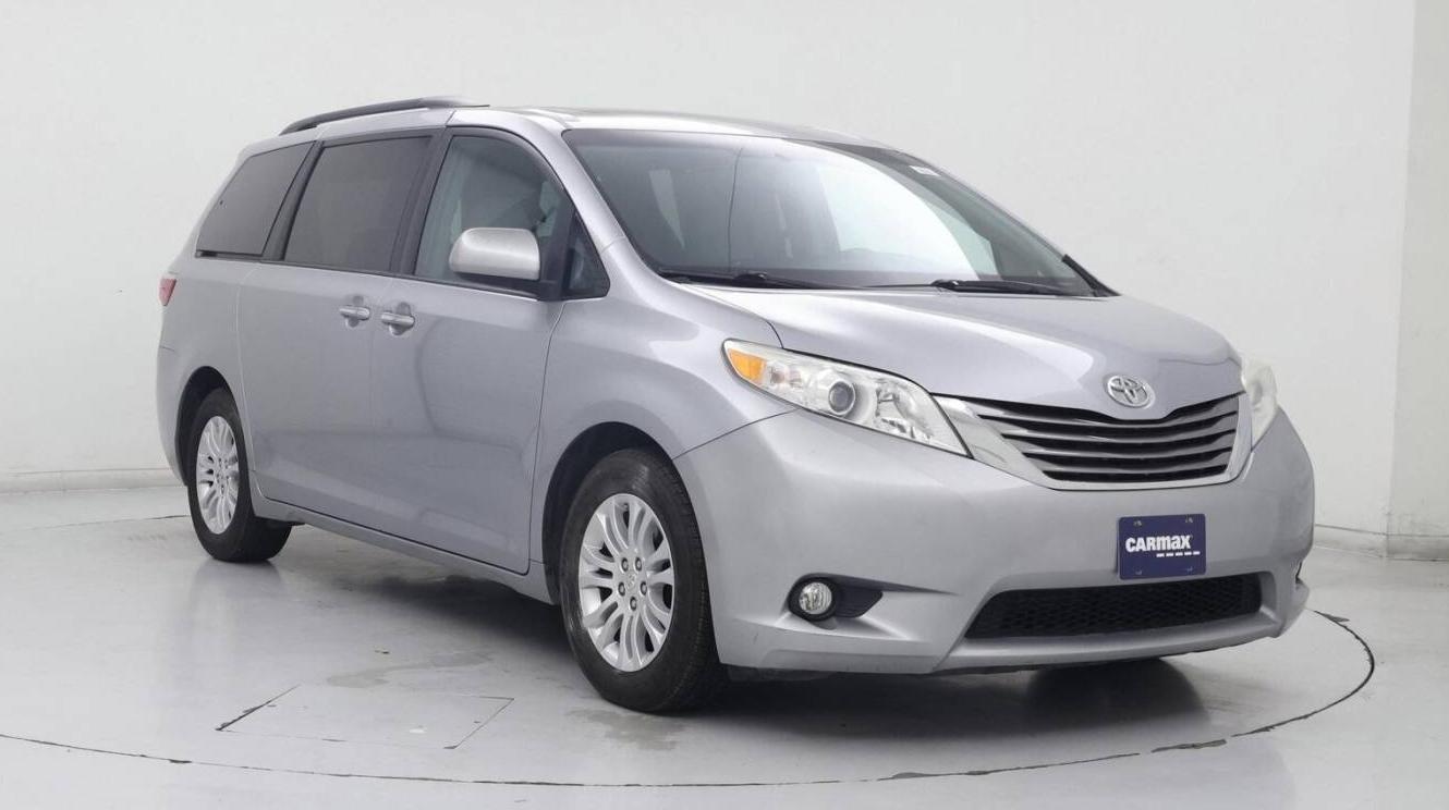 TOYOTA SIENNA 2017 5TDYZ3DC7HS897440 image