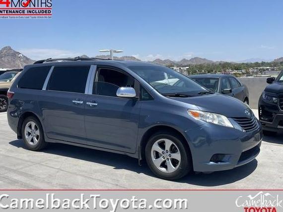 TOYOTA SIENNA 2017 5TDKZ3DC7HS827703 image