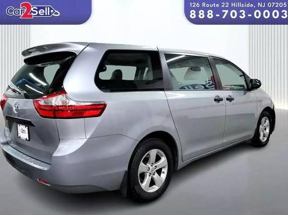 TOYOTA SIENNA 2017 5TDZZ3DC3HS835439 image