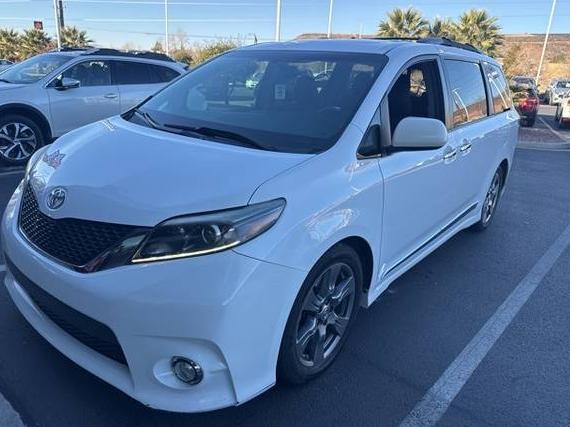 TOYOTA SIENNA 2017 5TDXZ3DC3HS857464 image TOYOTA SIENNA 2017 5TDXZ3DC3HS857464 image