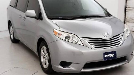 TOYOTA SIENNA 2017 5TDKZ3DC6HS829815 image