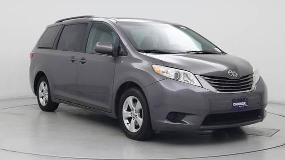 TOYOTA SIENNA 2017 5TDKZ3DC6HS822394 image