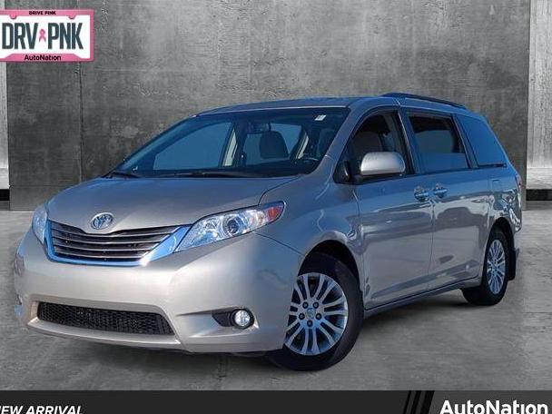 TOYOTA SIENNA 2017 5TDYZ3DCXHS845607 image