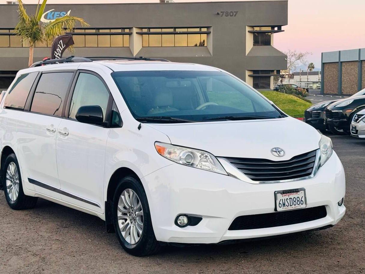 TOYOTA SIENNA 2012 5TDYK3DC5CS258129 image