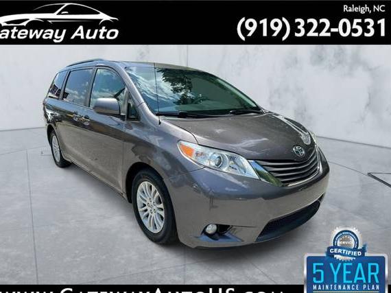 TOYOTA SIENNA 2012 5TDYK3DC5CS224157 image
