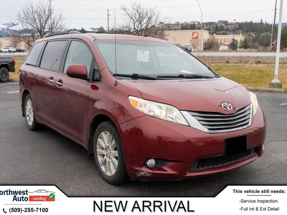 TOYOTA SIENNA 2012 5TDDK3DC8CS040300 image