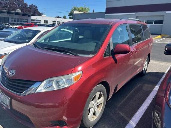 TOYOTA SIENNA 2012 5TDKK3DC3CS182240 image
