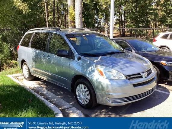 TOYOTA SIENNA 2004 5TDZA23C14S092289 image