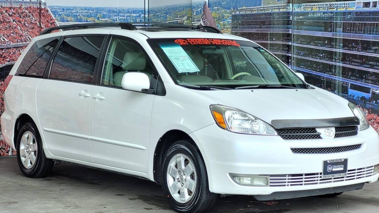 TOYOTA SIENNA 2004 5TDZA22C74S012303 image