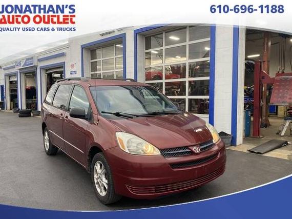 TOYOTA SIENNA 2004 5TDBA23CX4S020136 image