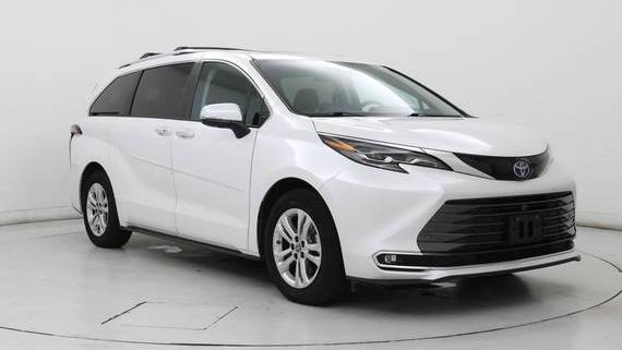 TOYOTA SIENNA 2024 5TDESKFC2RS110927 image