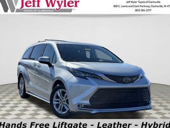 TOYOTA SIENNA 2024 5TDJSKFC1RS128222 image