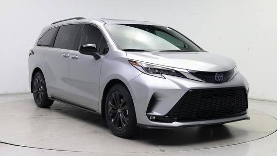 TOYOTA SIENNA 2024 5TDXRKEC5RS217394 image