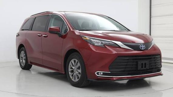 TOYOTA SIENNA 2024 5TDJSKFC6RS122657 image