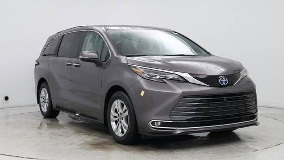 TOYOTA SIENNA 2024 5TDESKFC8RS126386 image
