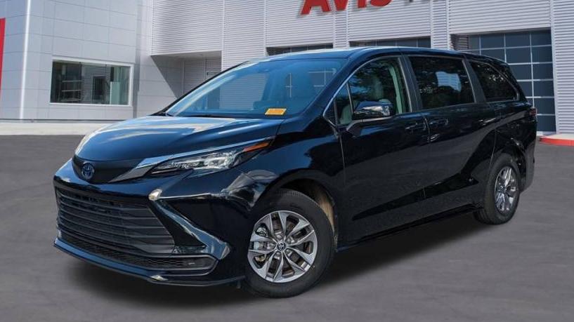 TOYOTA SIENNA 2024 5TDKRKEC0RS189076 image