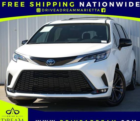 TOYOTA SIENNA 2024 5TDCRKEC9RS219650 image