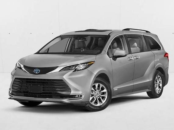 TOYOTA SIENNA 2024 5TDYRKEC0RS182820 image