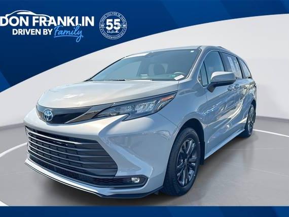 TOYOTA SIENNA 2024 5TDCSKFCXRS114893 image