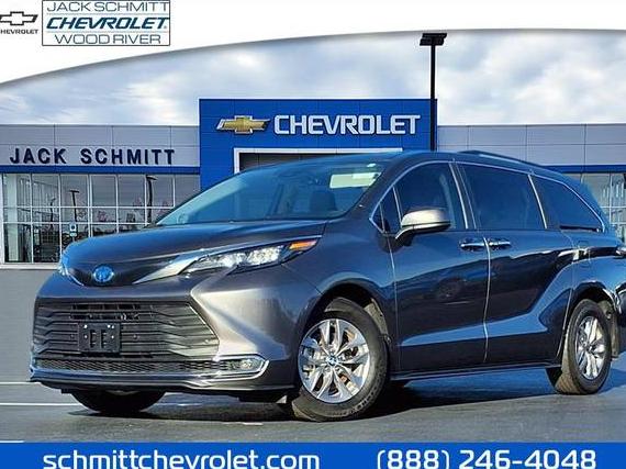 TOYOTA SIENNA 2024 5TDJRKEC6RS217247 image TOYOTA SIENNA 2024 5TDJRKEC6RS217247 image