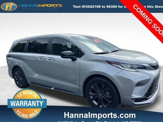 TOYOTA SIENNA 2024 5TDXRKEC6RS207280 image