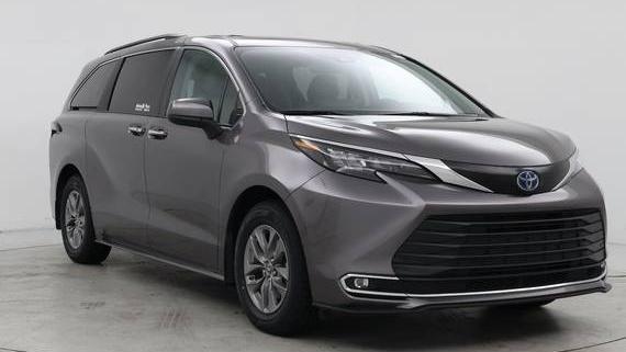 TOYOTA SIENNA 2024 5TDYRKEC4RS202941 image