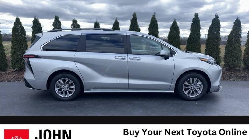 TOYOTA SIENNA 2024 5TDBRKEC7RS216127 image