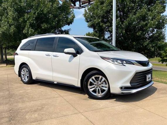 TOYOTA SIENNA 2024 5TDZRKEC1RS209284 image TOYOTA SIENNA 2024 5TDZRKEC1RS209284 image