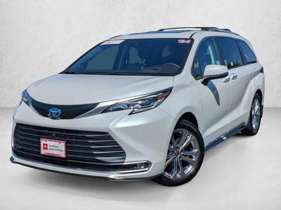 TOYOTA SIENNA 2024 5TDERKECXRS191348 image