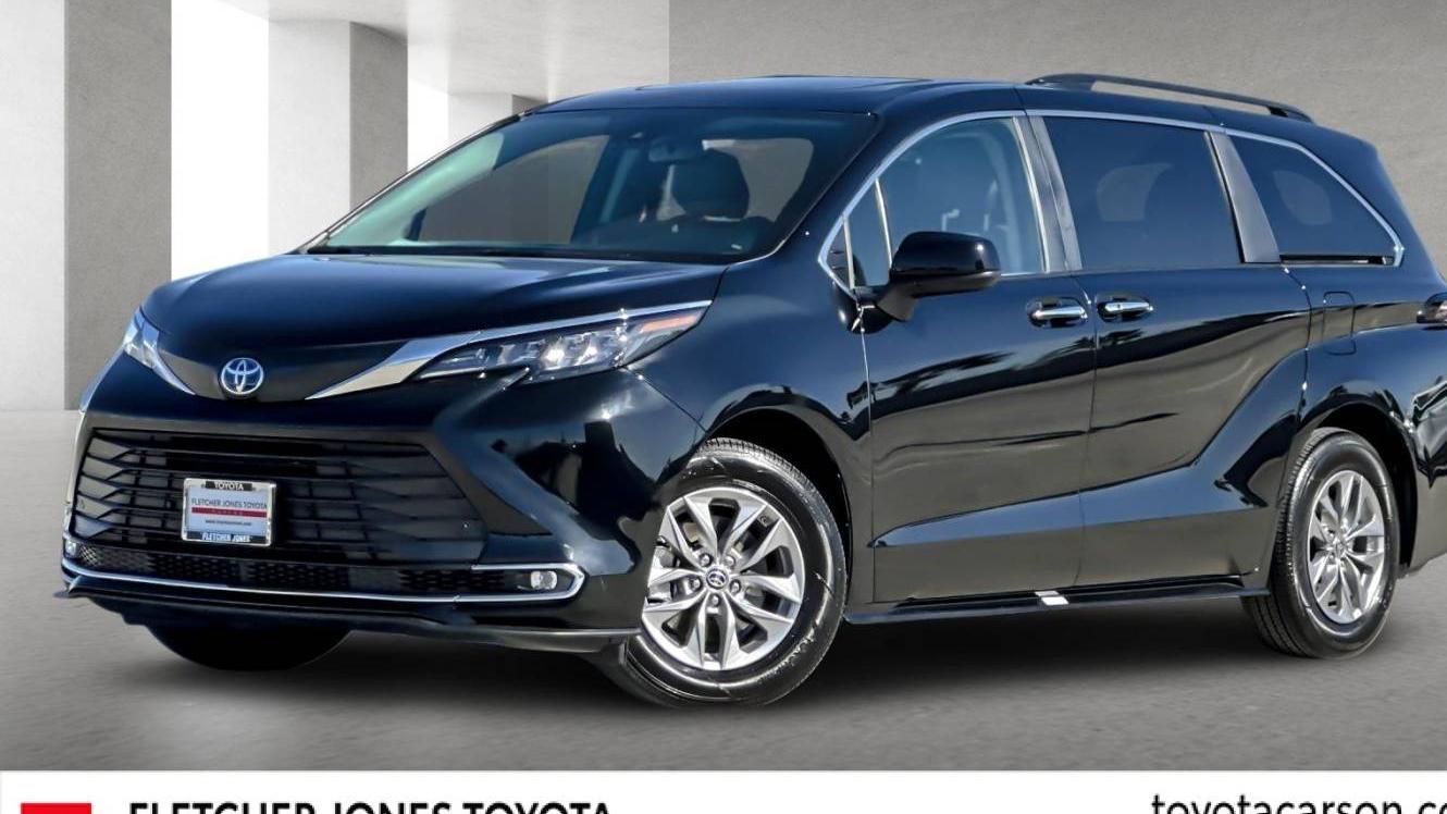 TOYOTA SIENNA 2024 5TDYRKEC6RS195295 image