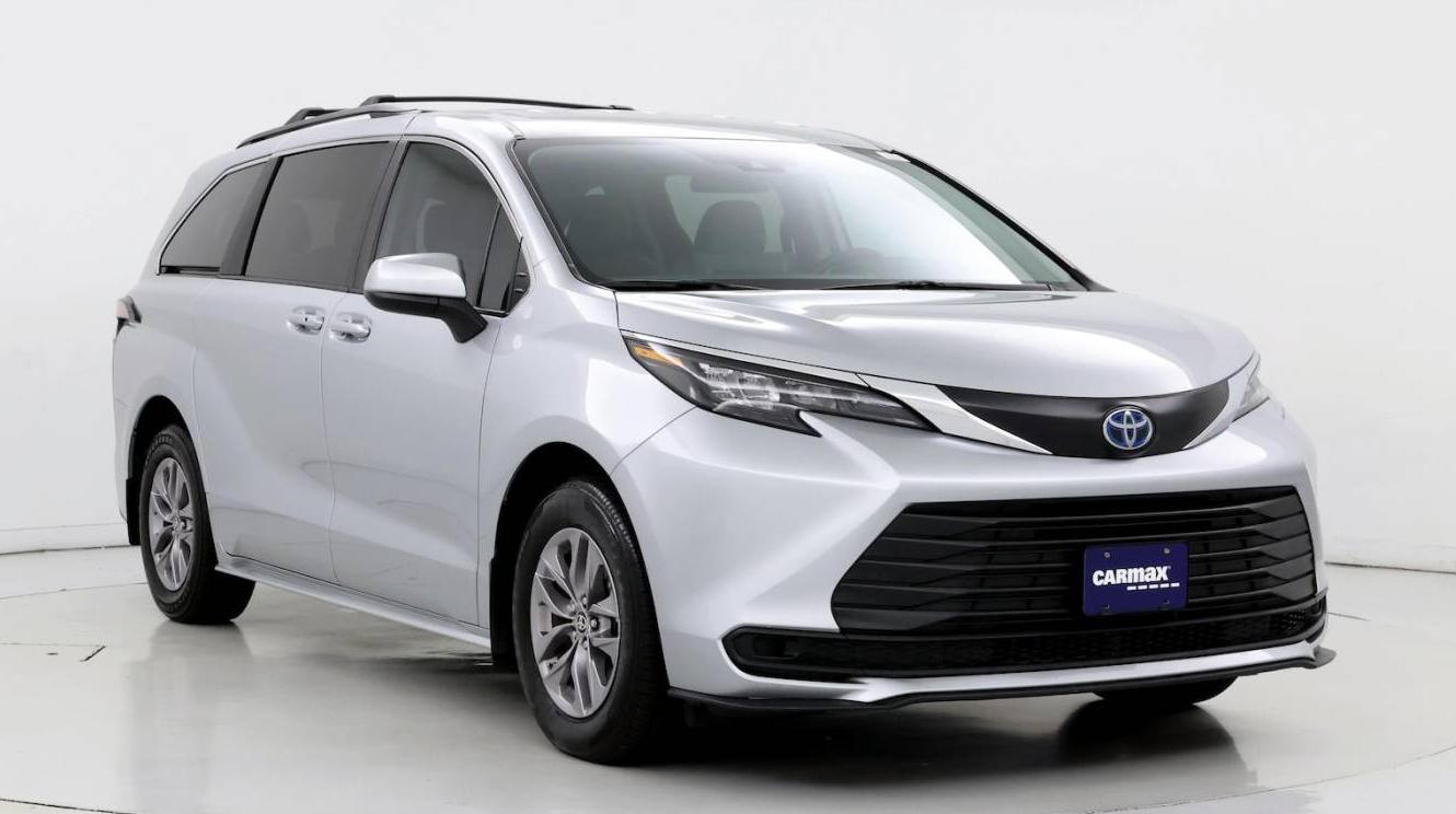 TOYOTA SIENNA 2024 5TDKRKEC1RS202319 image