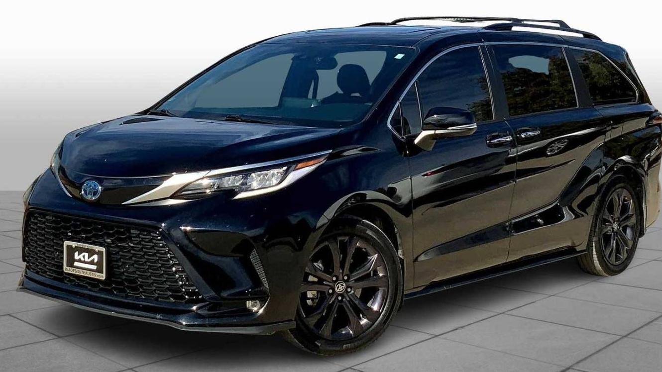 TOYOTA SIENNA 2024 5TDCRKEC5RS201078 image